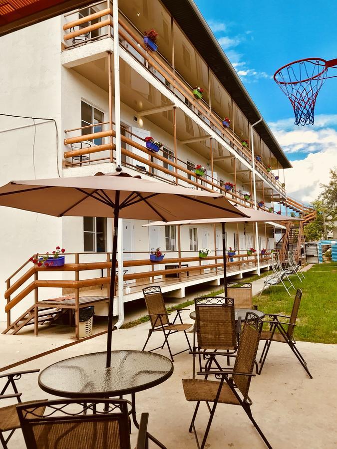 Abkhazia Tali Hotel Soechoemi Buitenkant foto